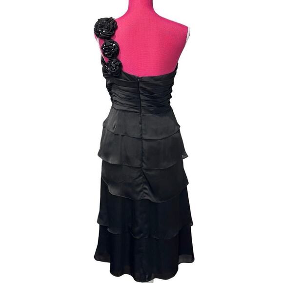 Jade Courture by Jasmine Bridal Black One Shoulder Gown with Boning EUC SZ 12 - Picture 4 of 11